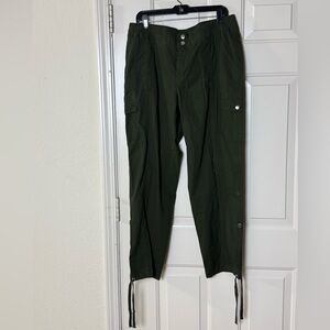 NEW Style & Co. Women's Green Cargo Pants Size 16